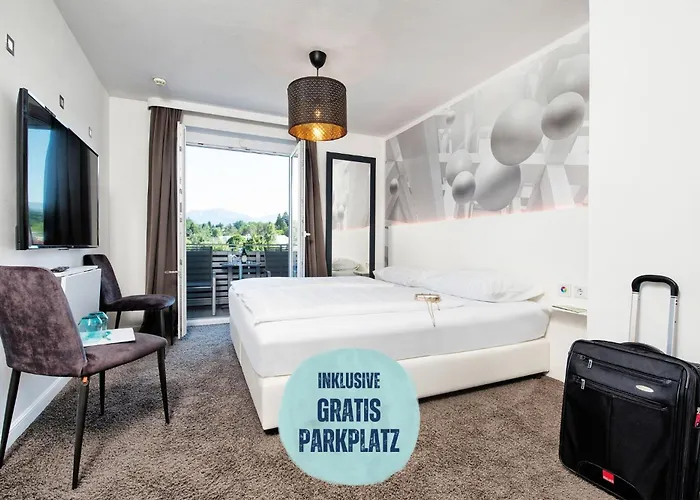 Hotel Velden - 24 Checkin Zimmer im Zentrum Velden am Wörthersee